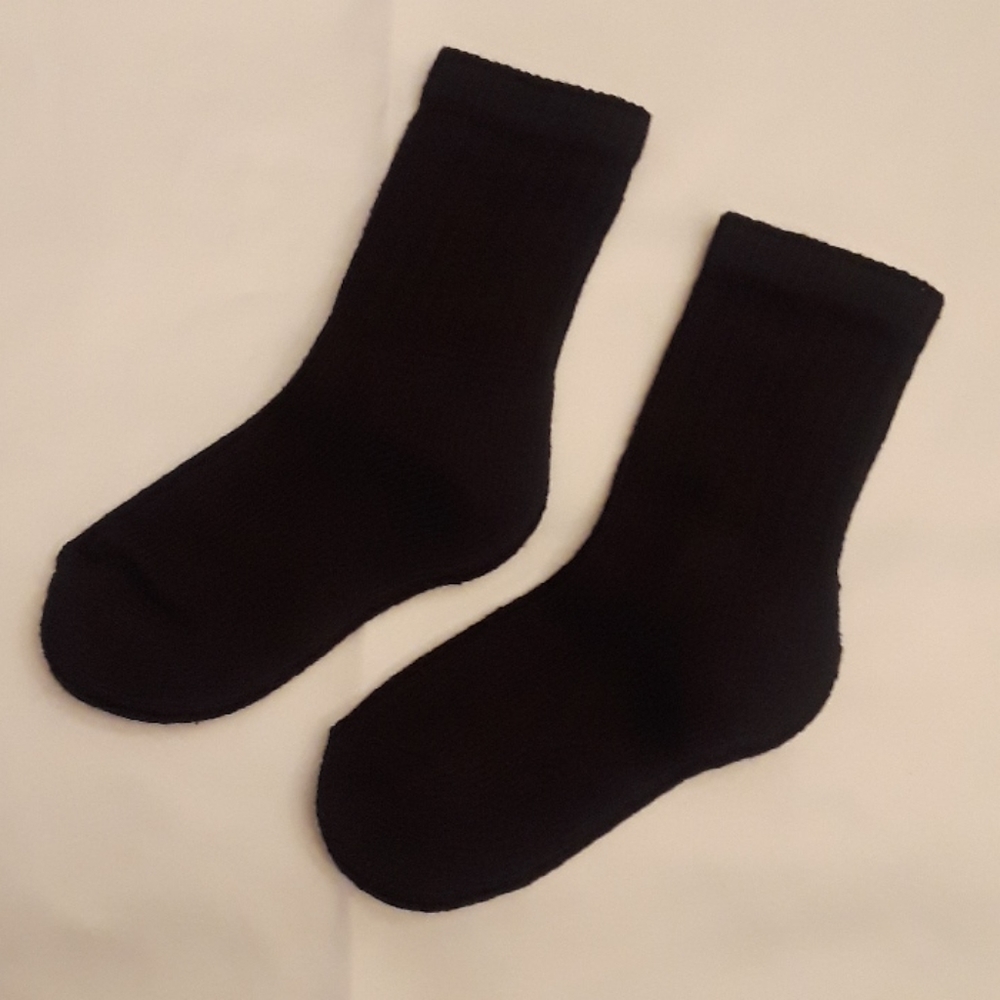 Cat & Jack Socks - 8 crew prs  & 1 lo cut pr